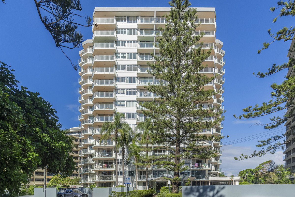 17/30-40 The Esplanade Burleigh Heads 18
