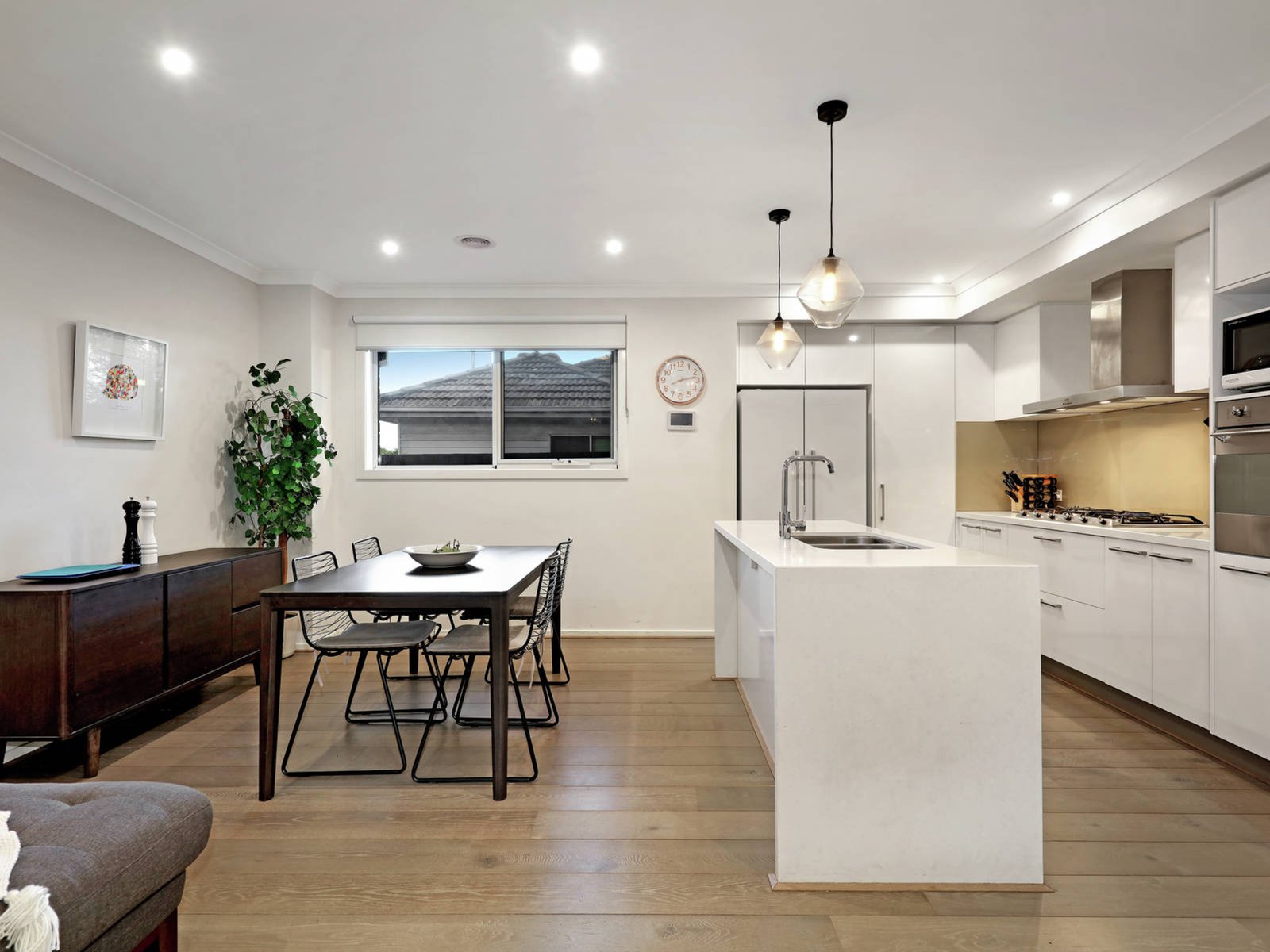 Gallery: 1/731 South Road