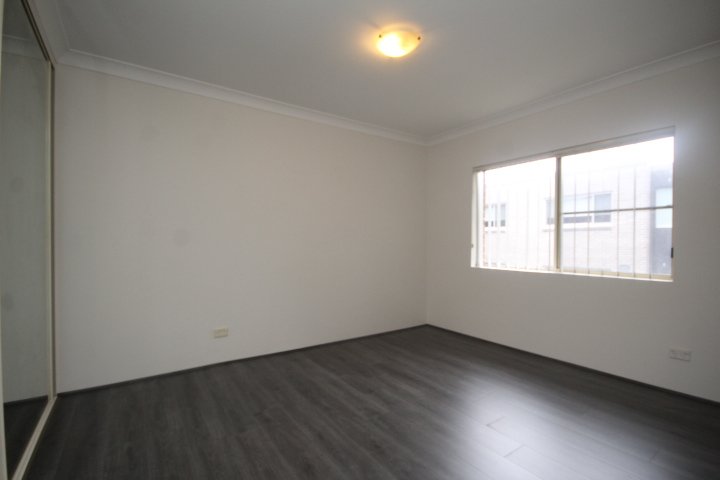 17/35-39 Hampden Street BEVERLY HILLS 4