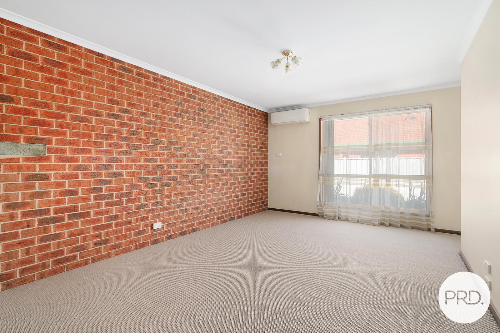 1/736 Lavis Street EAST ALBURY 4