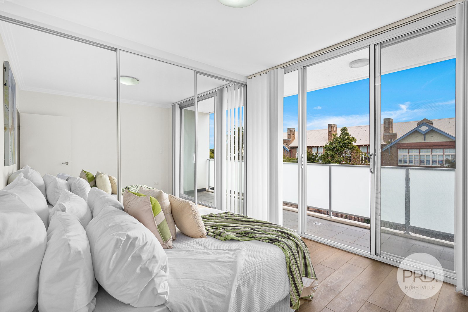 17/37 Forest Road HURSTVILLE 4
