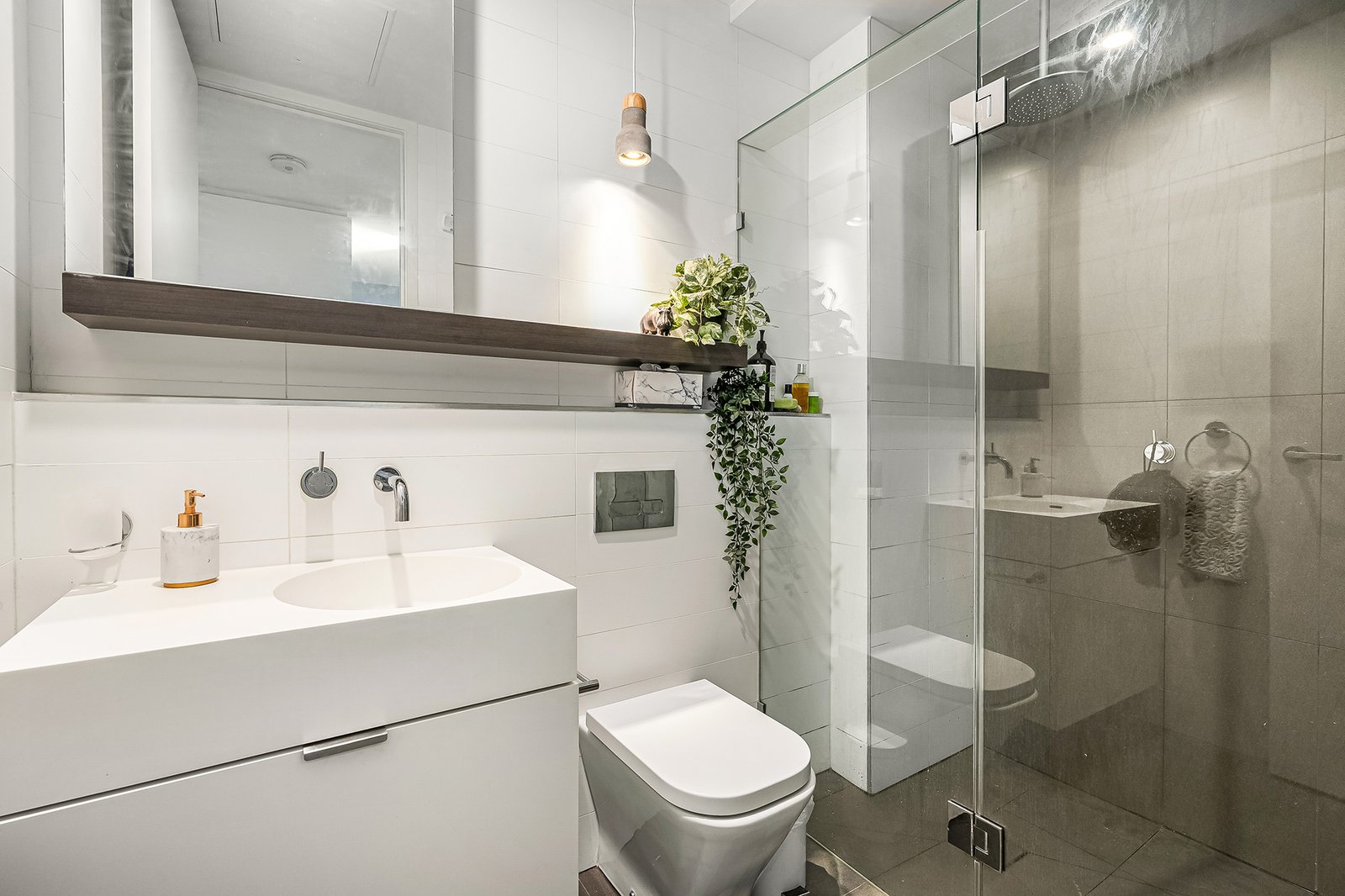 Real Estate and Property in 1/738 Orrong Road, Toorak, VIC