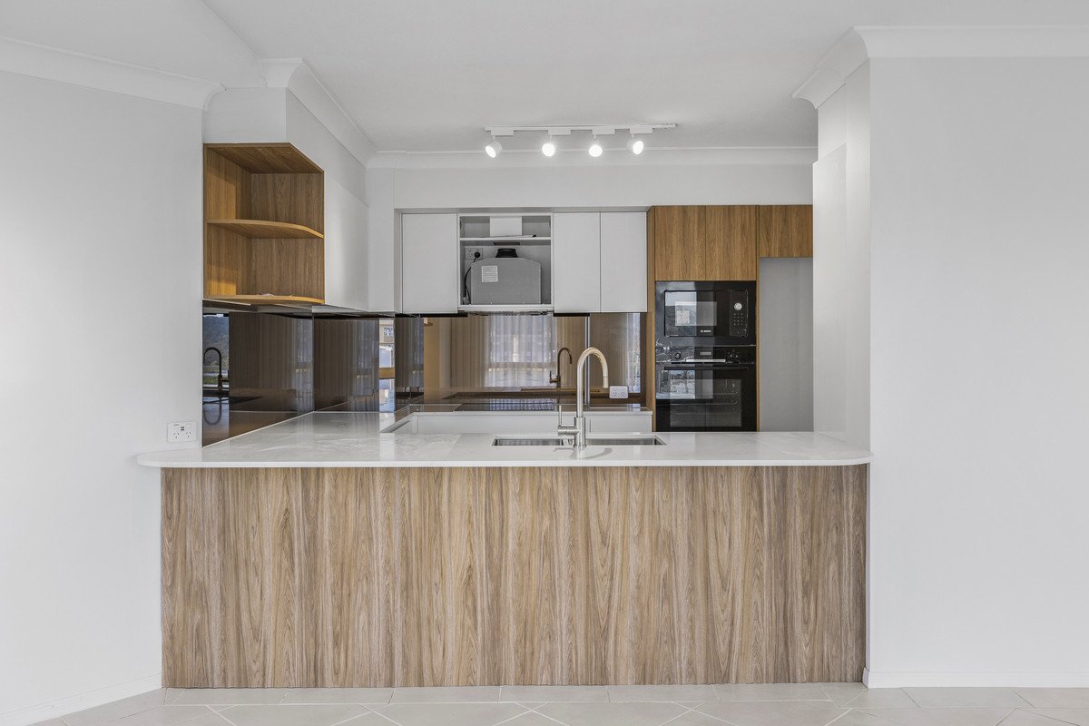 17/4-6 Twenty Fifth Avenue Palm Beach 5