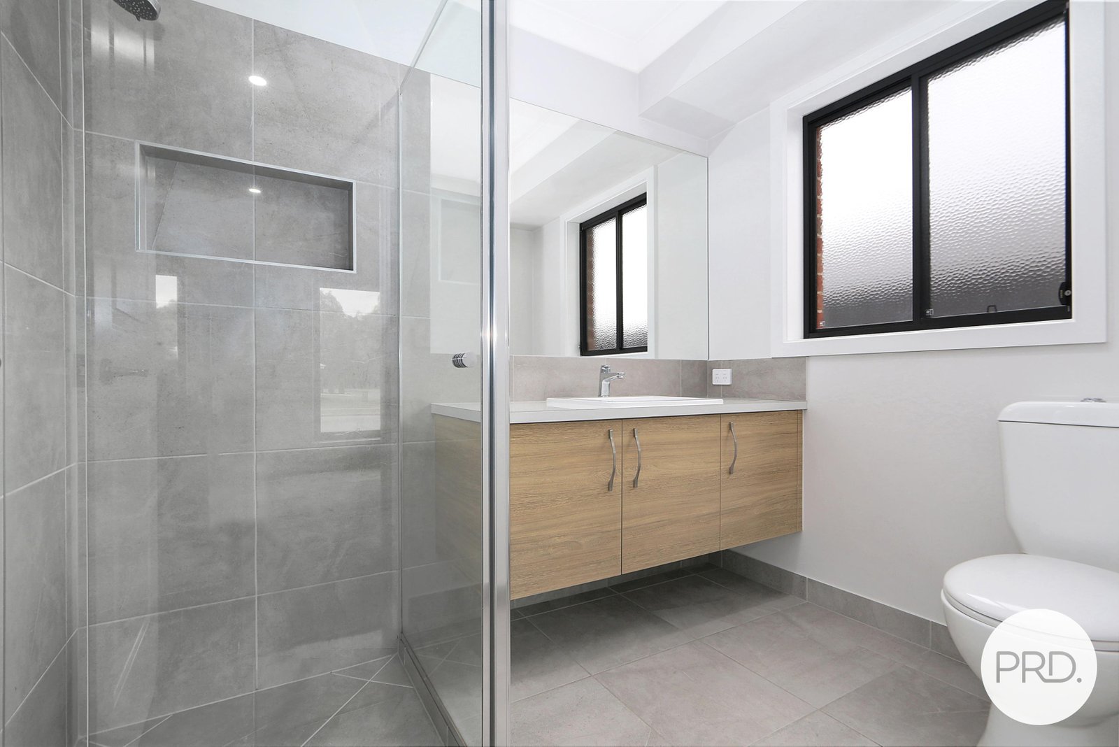 174 Brooklyn Drive THURGOONA 11