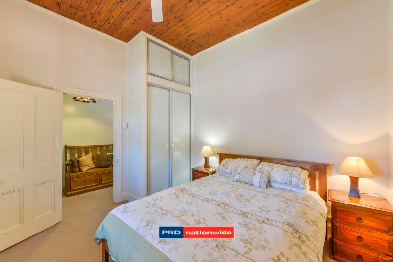 174 Carthage Street TAMWORTH 4