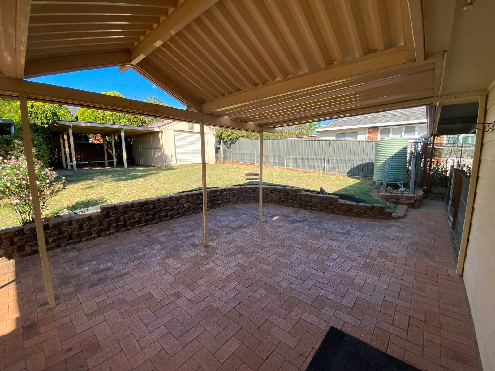 174 Carthage Street TAMWORTH 2