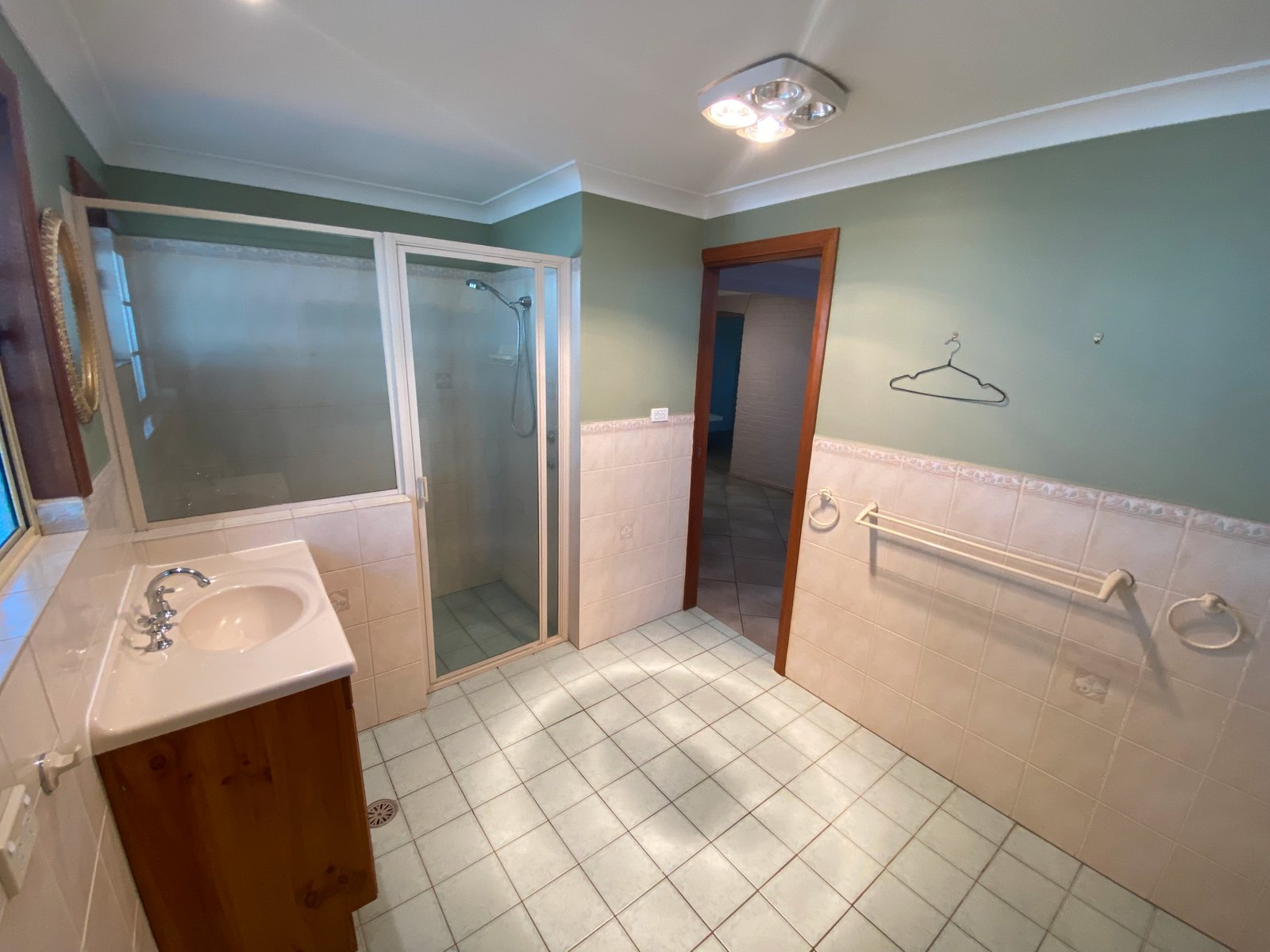 174 Carthage Street TAMWORTH 3