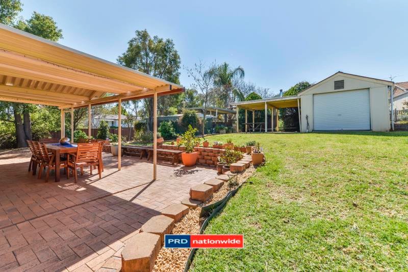 174 Carthage Street TAMWORTH 9