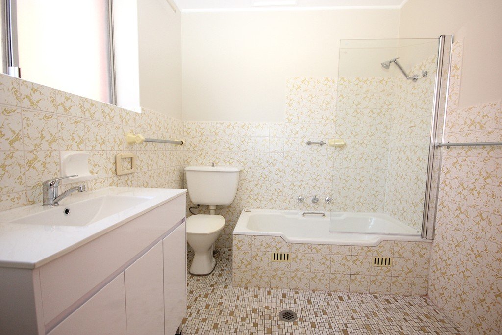 174 Chuter Avenue SANS SOUCI 6