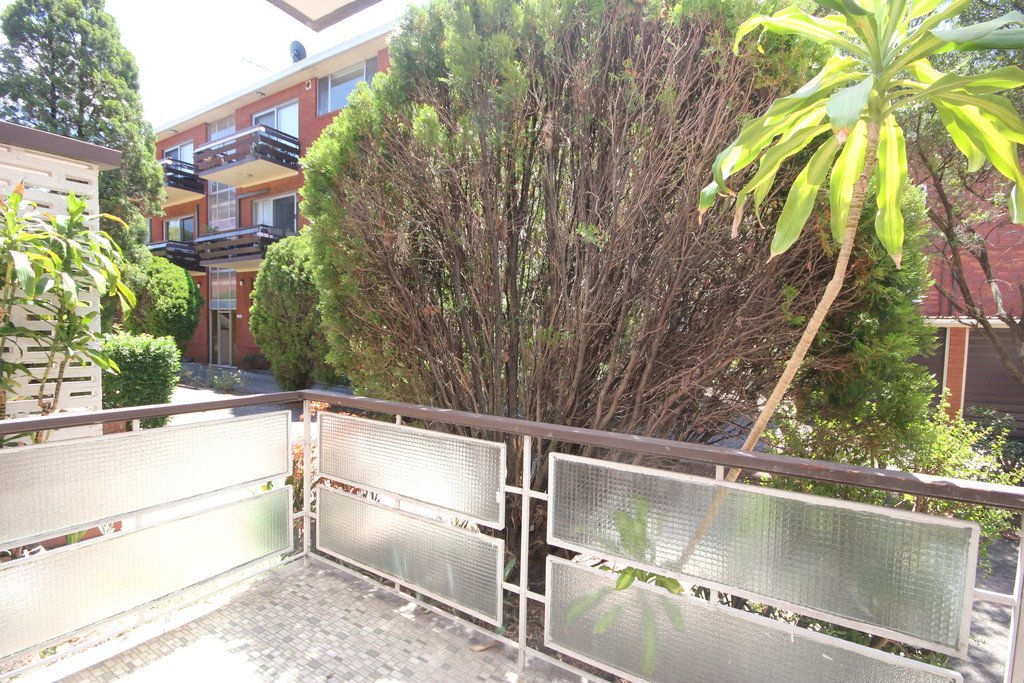 174 Chuter Avenue SANS SOUCI 7