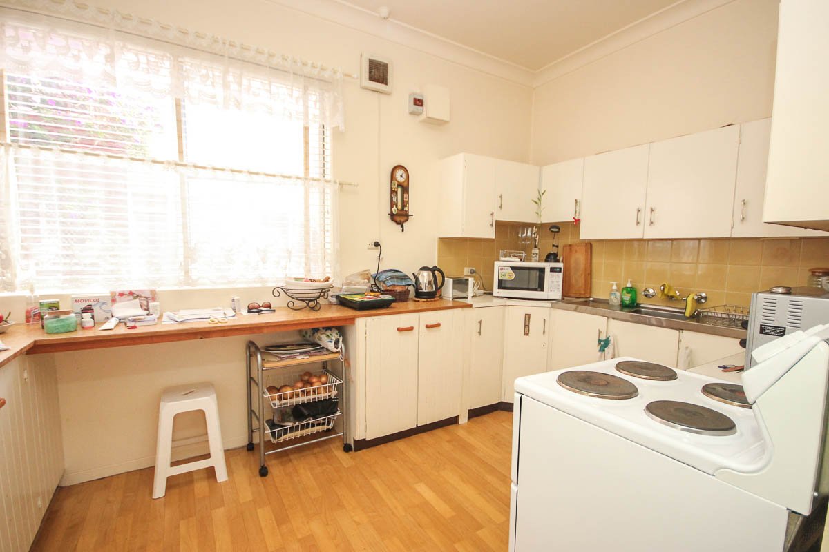 174 Chuter Avenue SANS SOUCI 4