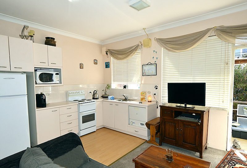 174 Chuter Avenue SANS SOUCI 2