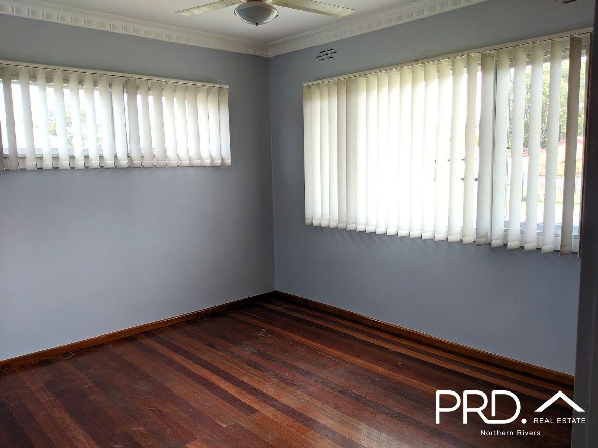 1/74 Convent Parade CASINO 4