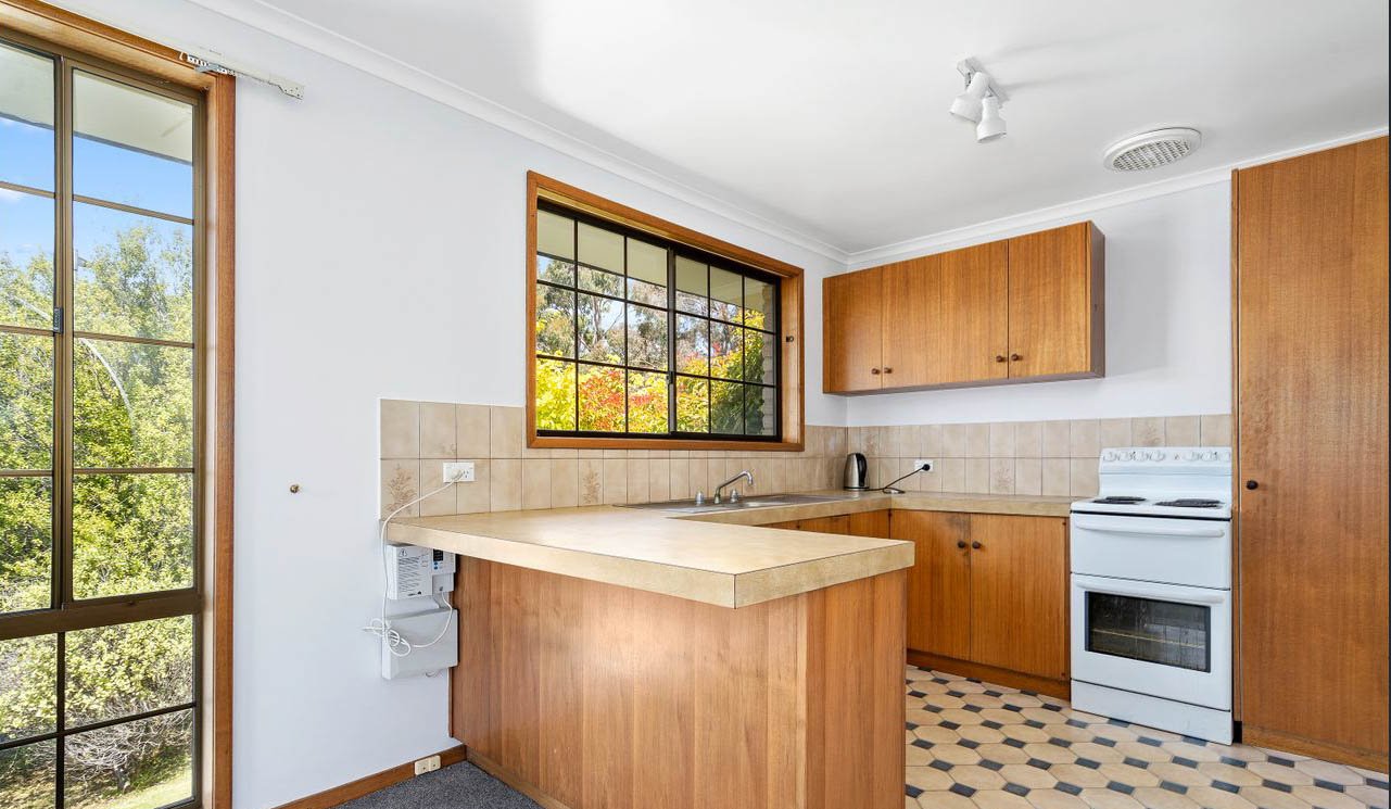 1/74 Girrabong Road LENAH VALLEY 6