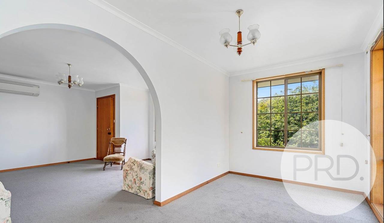 1/74 Girrabong Road LENAH VALLEY 4