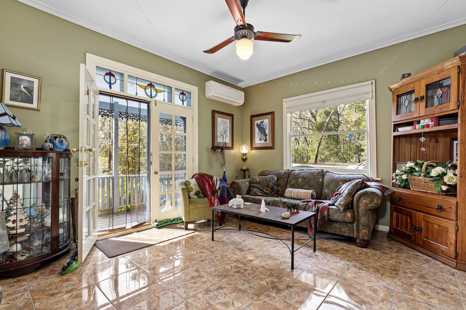 Gallery: 174 Grevillea Drive