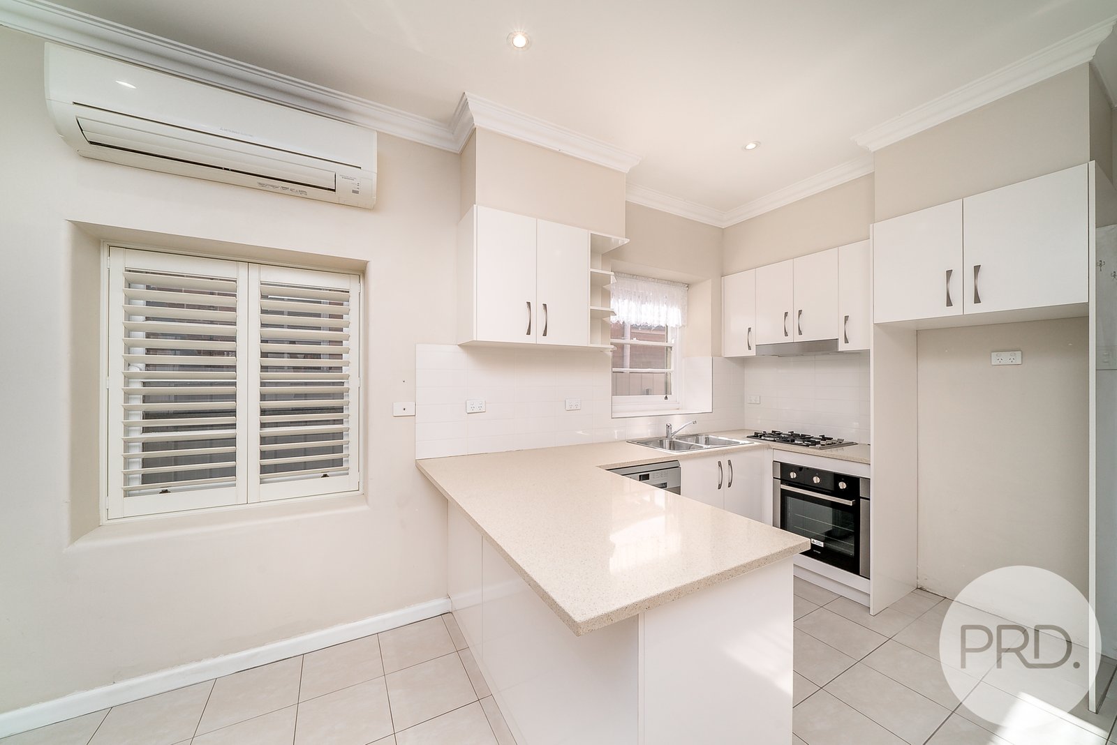 174 Kincaid Street WAGGA WAGGA 3
