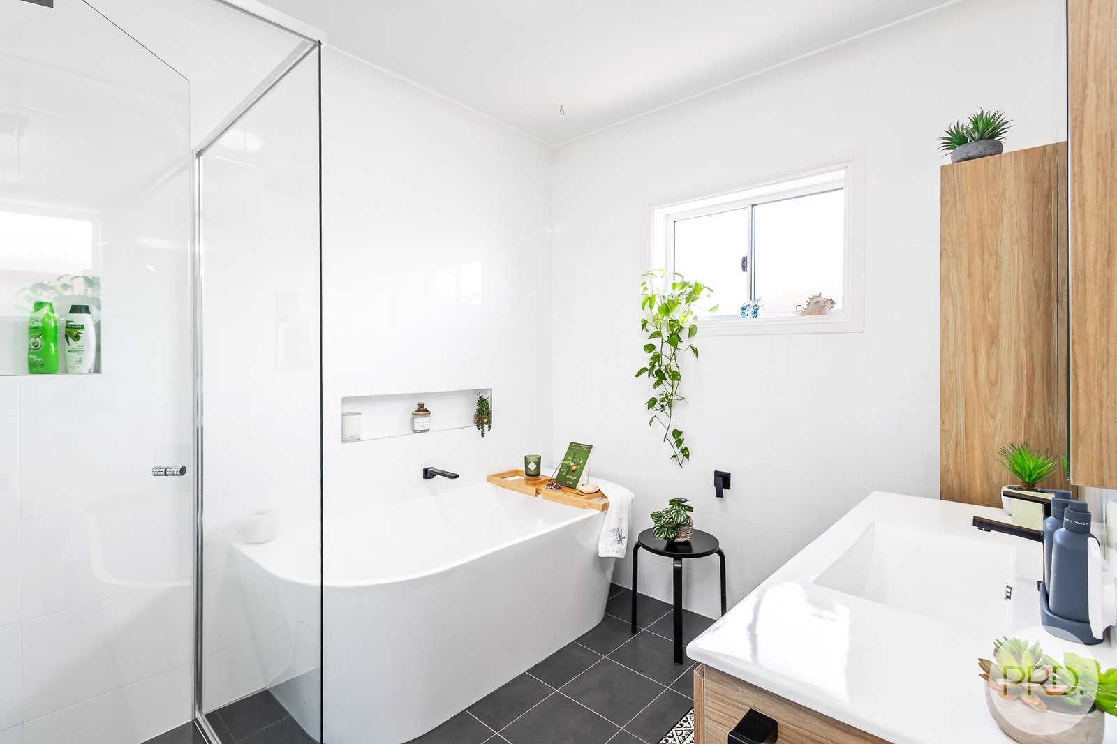 174 Rocky Point Road FINGAL BAY 25