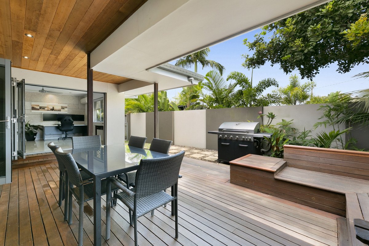 174 Sunshine Parade Miami 3