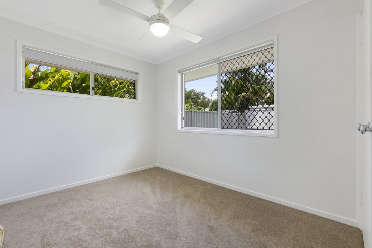 174 Sunshine Parade Miami 12