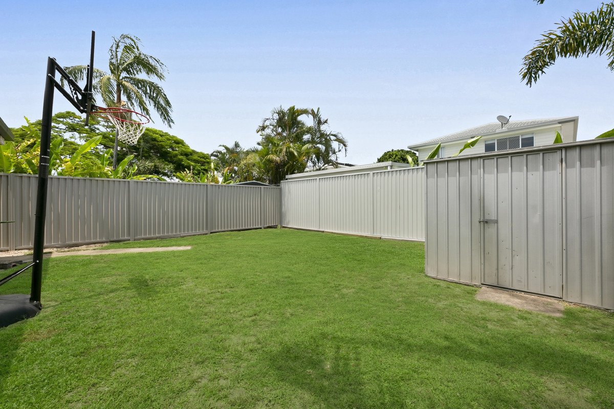 174 Sunshine Parade Miami 14