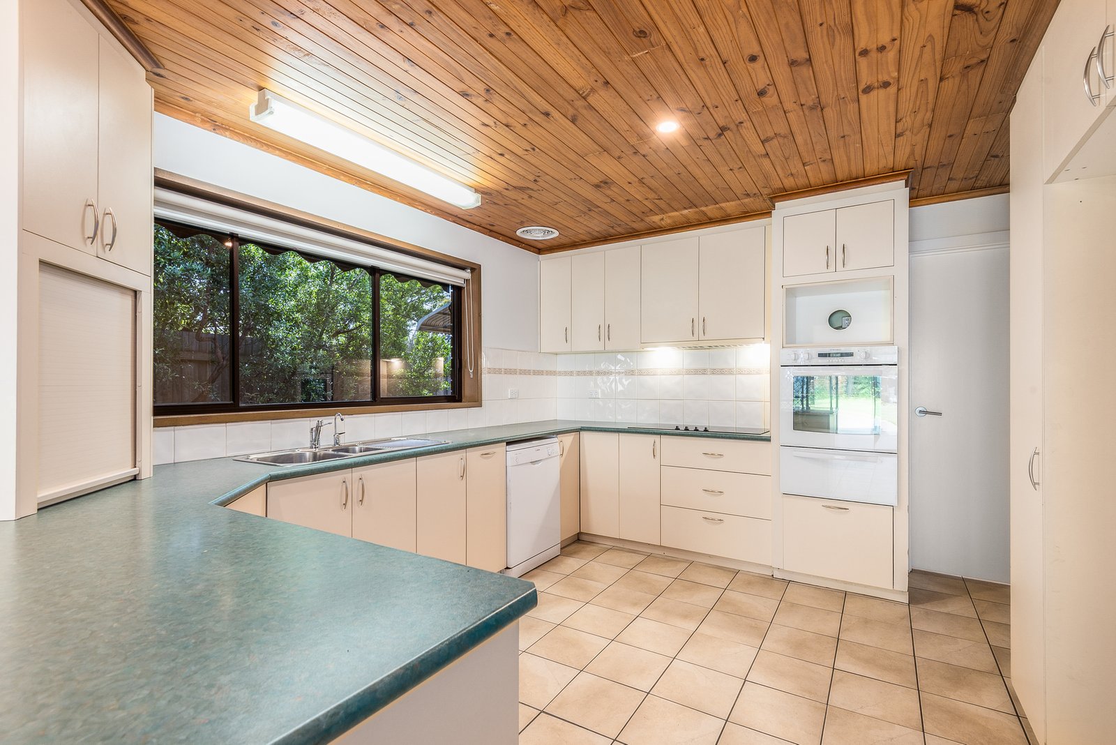 Gallery: 174 Townsend Road