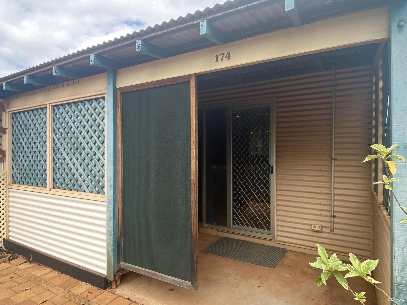 174/122 Port Drive CABLE BEACH 2