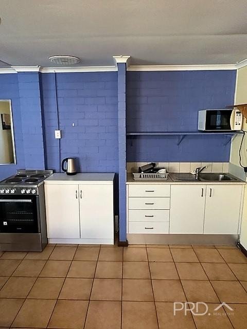 174/122 Port Drive CABLE BEACH 14