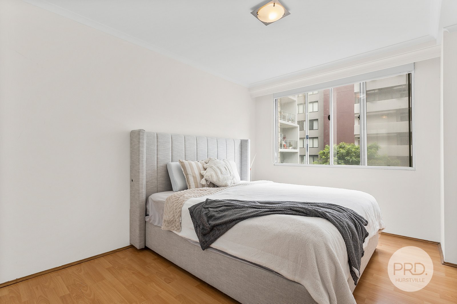 17/438 Forest Road HURSTVILLE 5