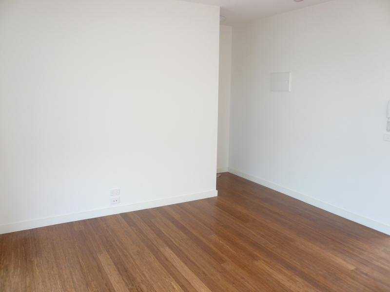 Gallery: 17/44 Waterloo Crescent