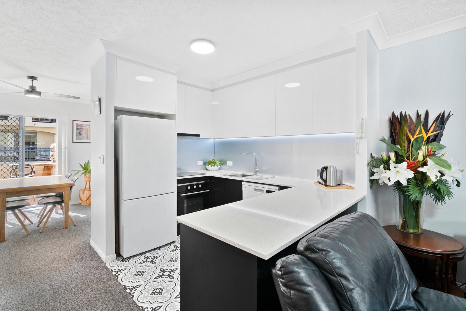 17/5-7 Hill Street COOLANGATTA 4