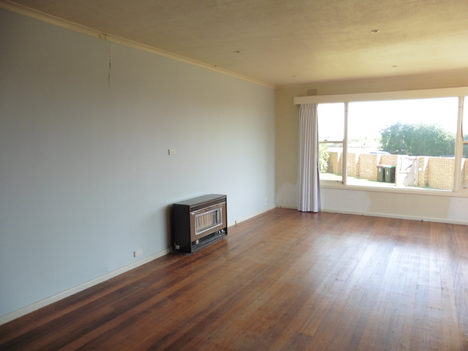 Gallery: 175 Beach Road