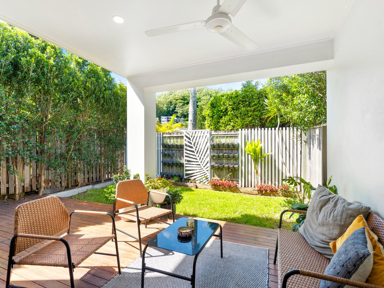 17/5 Border Drive North CURRUMBIN WATERS 5