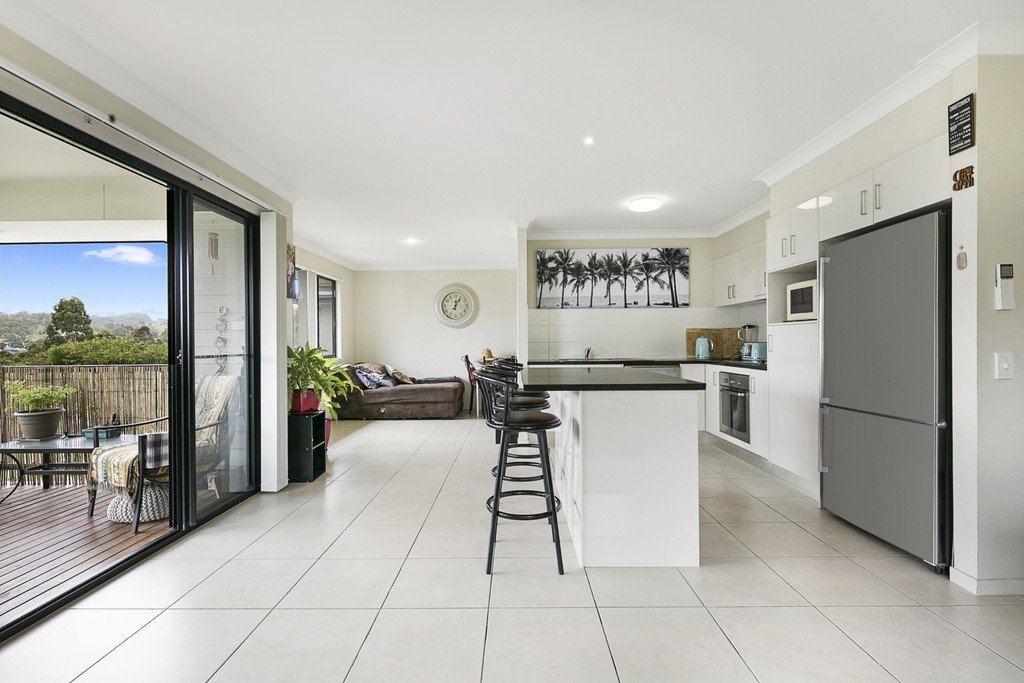 17/5 Faculty Crescent MUDGEERABA 4