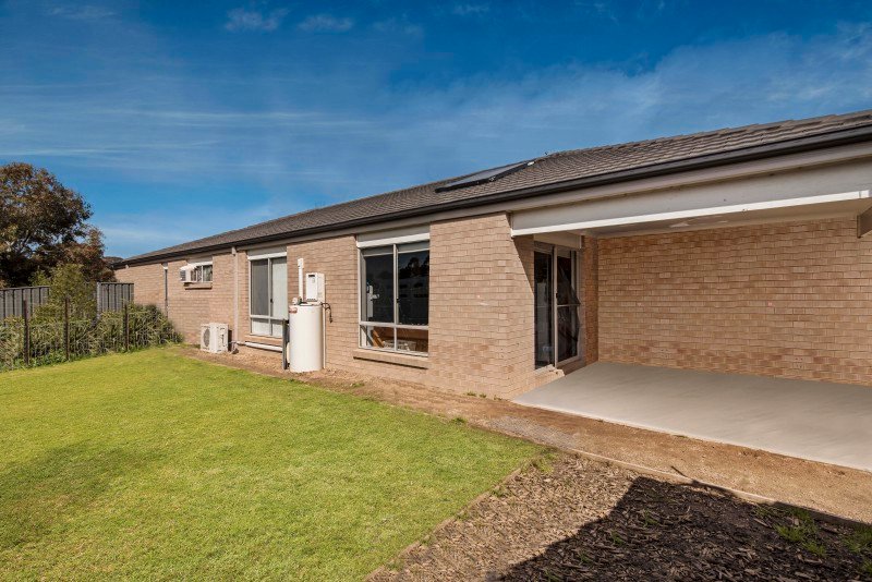 175 Jobs Gully Road EAGLEHAWK 6