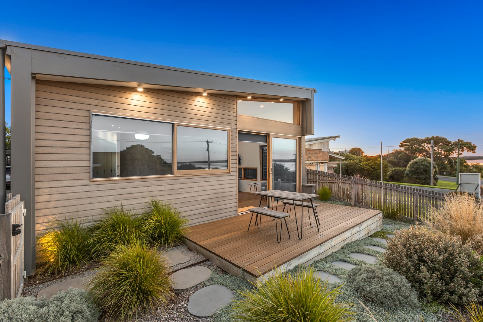 Real Estate and Property in 1/75 King Street, Queenscliff, VIC