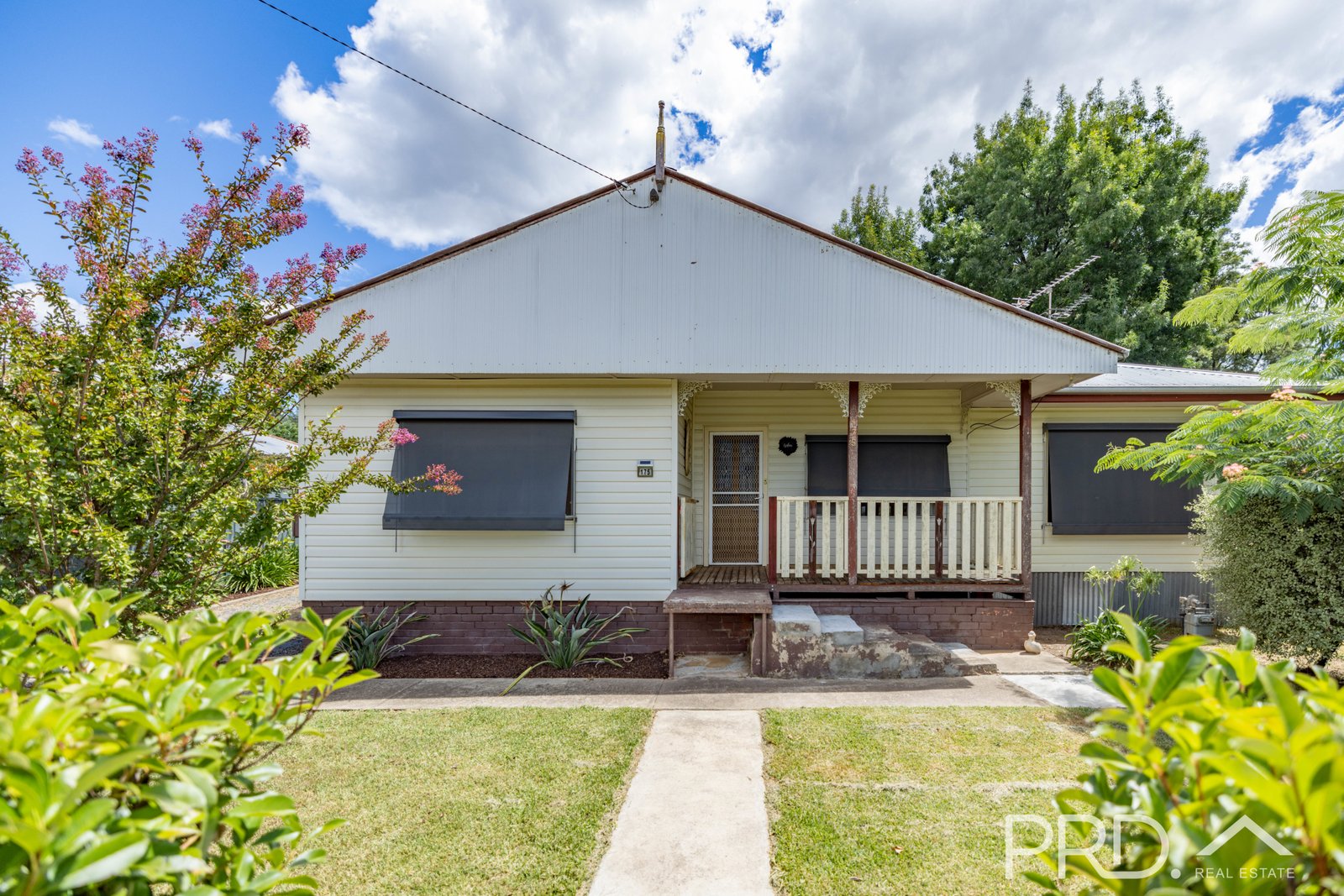 175 Lambie Street TUMUT 16