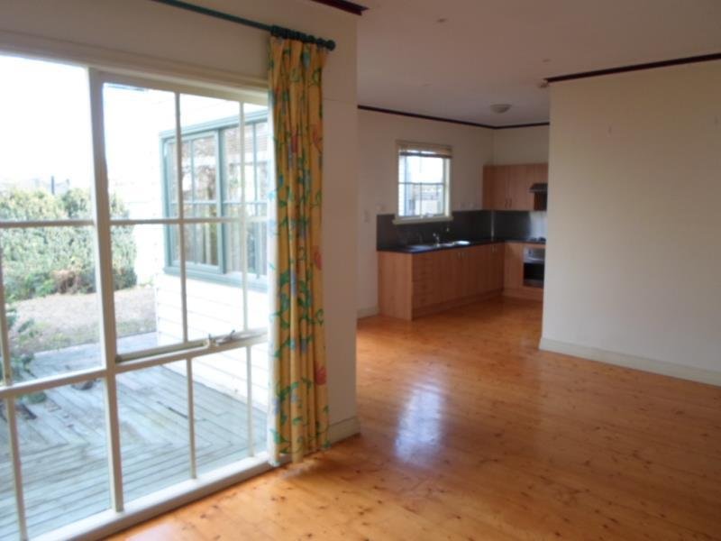 Gallery: 175 Pilgrim Street