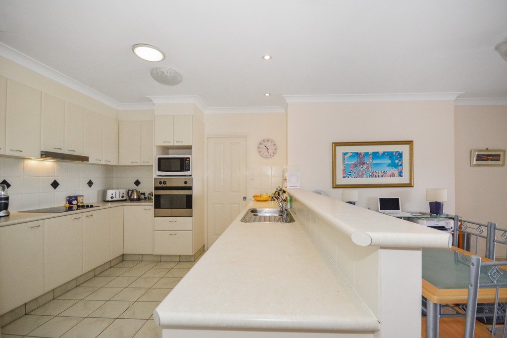 17/5 Quayside Court TWEED HEADS 3