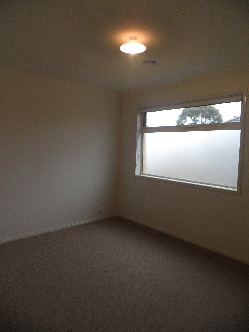 Gallery: 175 WARRIGAL Road