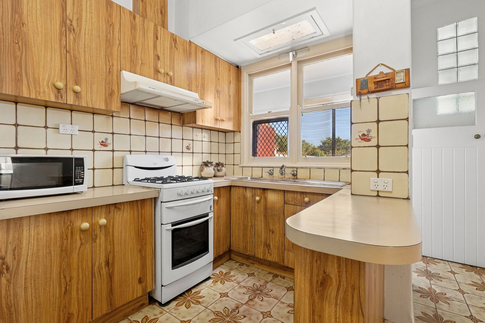 Gallery: 175 Warrigal Road