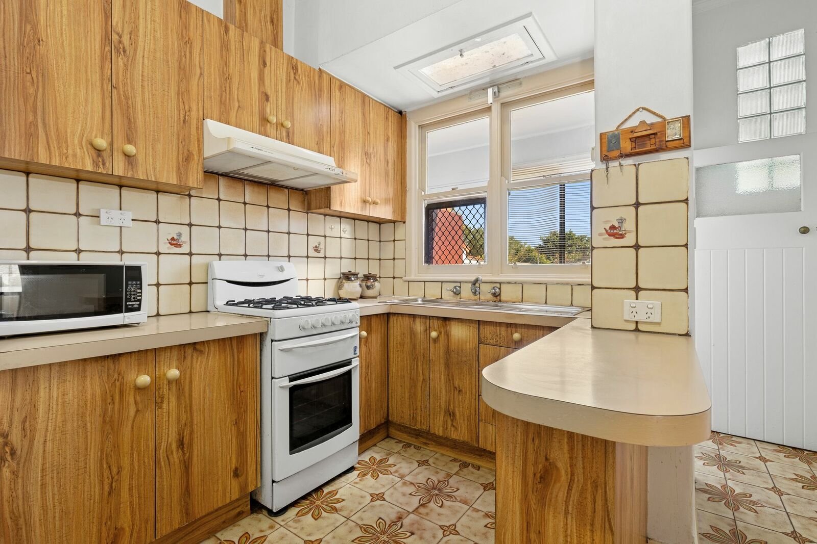 Gallery: 175 Warrigal Road
