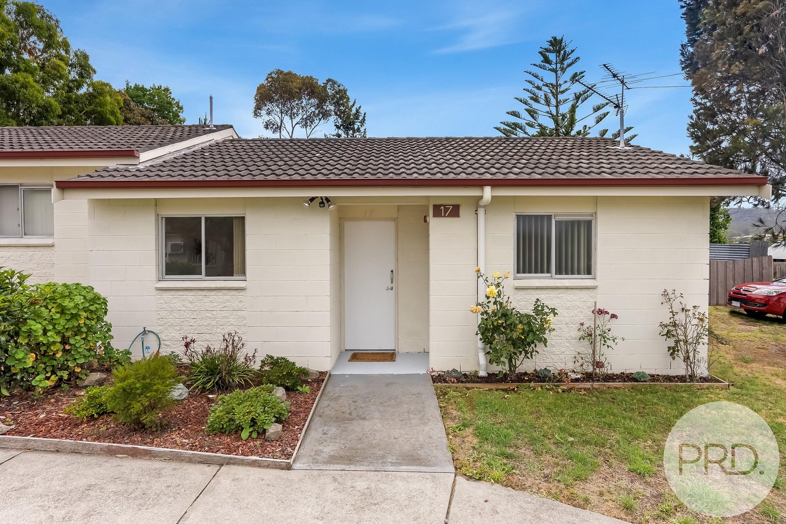17/50 Burtonia Street ROKEBY 19