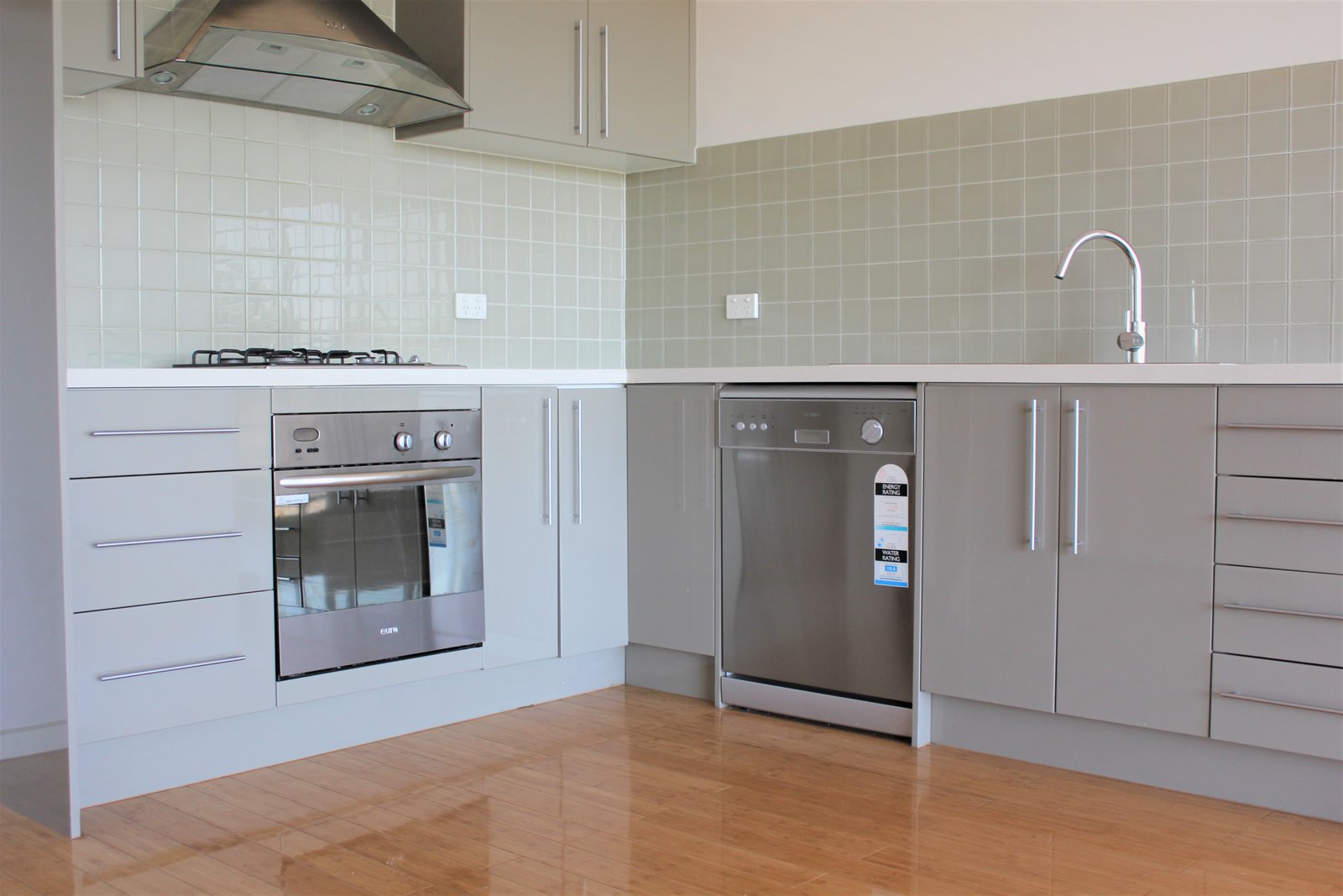 Gallery: 17/50 Poath Road