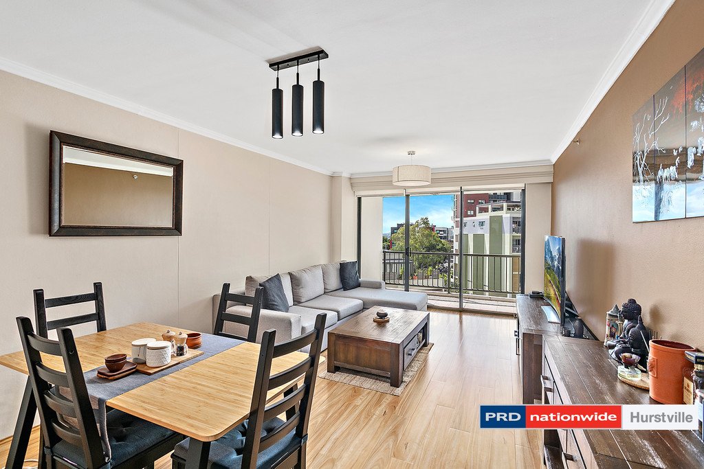 175/323 Forest Road HURSTVILLE 1