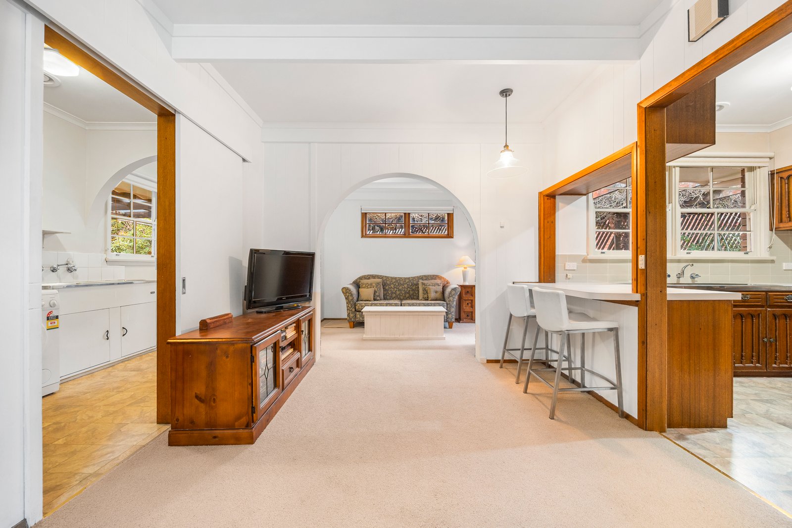 Gallery: 1755 Sturt Street