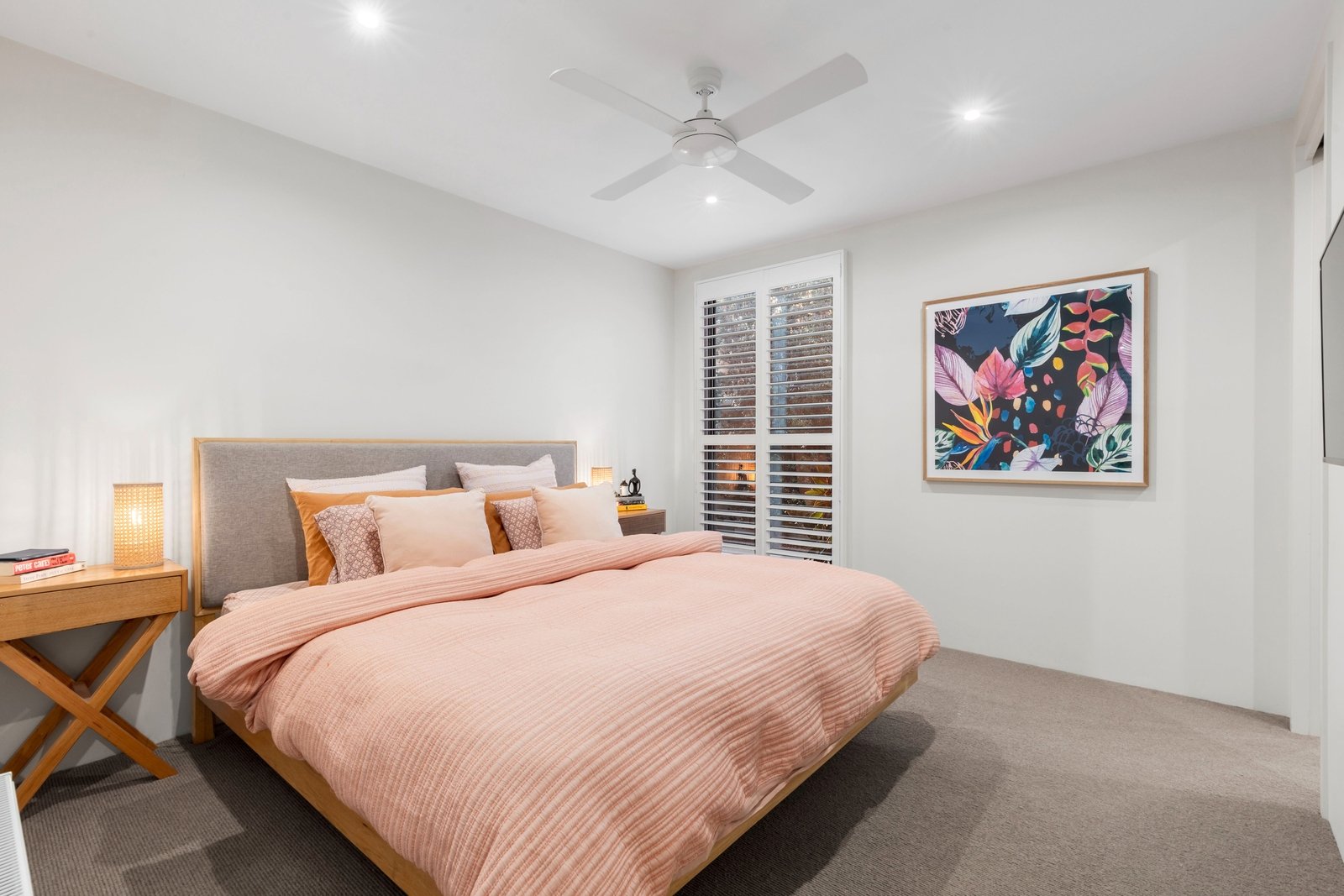 Real Estate and Property in 1/76 Carr Street, Barwon Heads, VIC