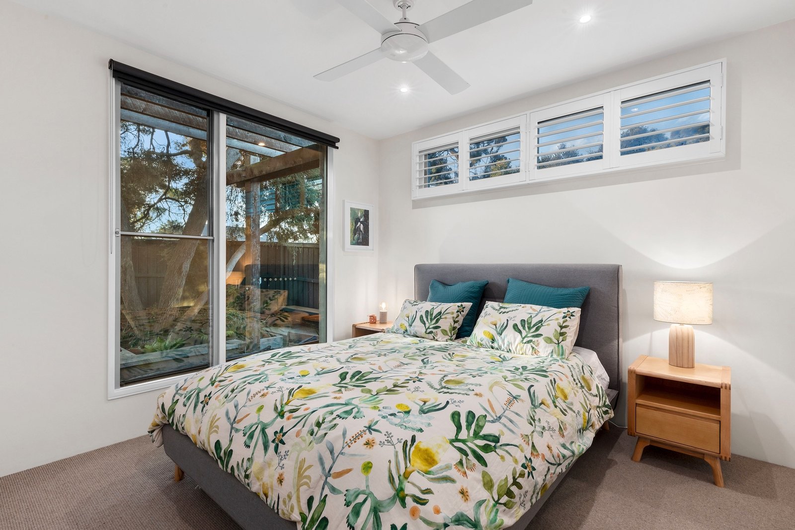 Real Estate and Property in 1/76 Carr Street, Barwon Heads, VIC