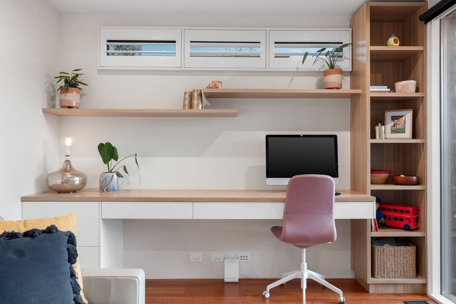 Real Estate and Property in 1/76 Carr Street, Barwon Heads, VIC