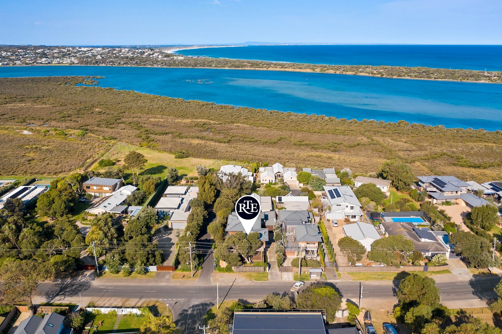 Real Estate and Property in 1/76 Carr Street, Barwon Heads, VIC